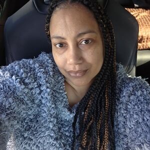 Meet your Posher, Charisse